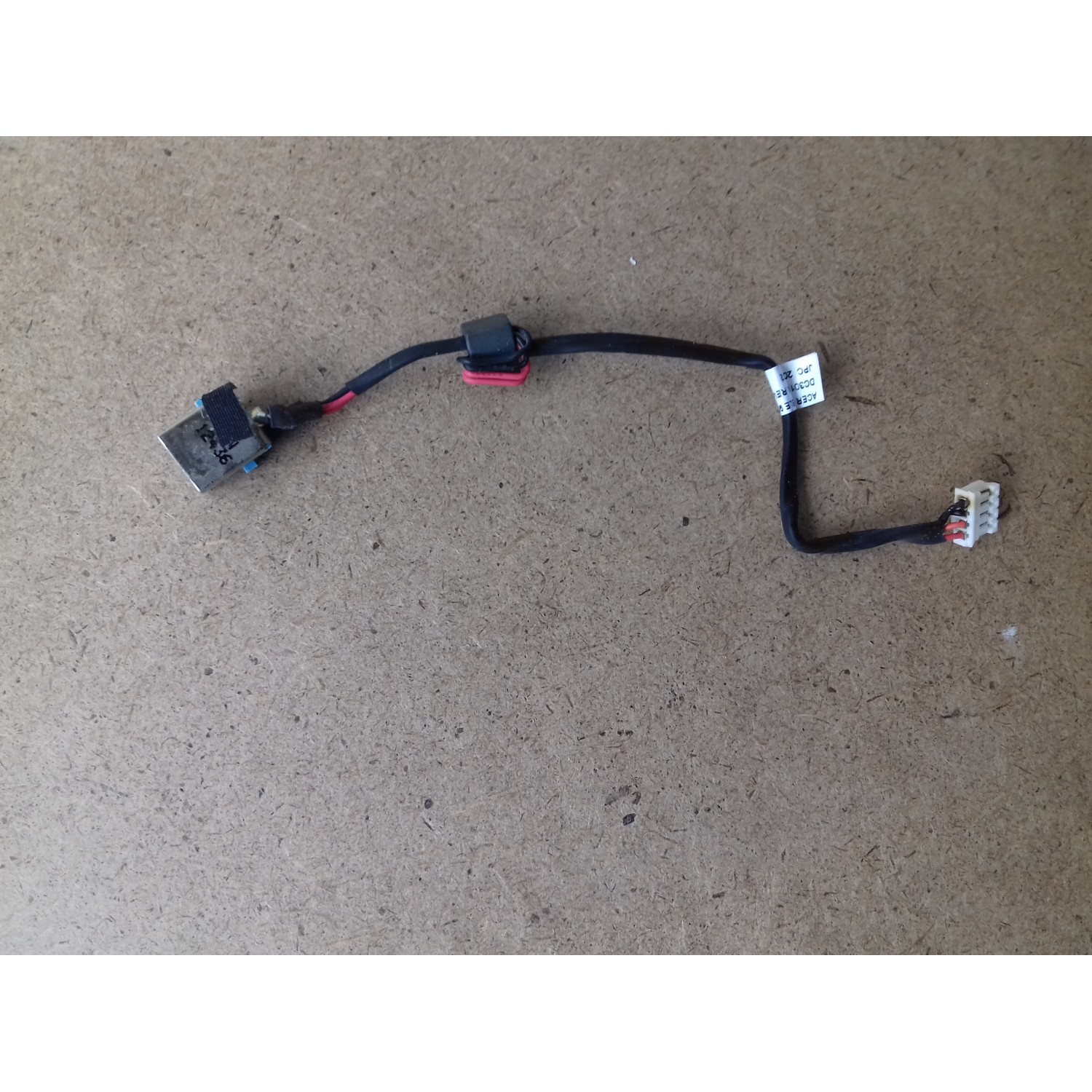 Mufa de alimentare Acer aspire E1-513G (DC30100JM00)